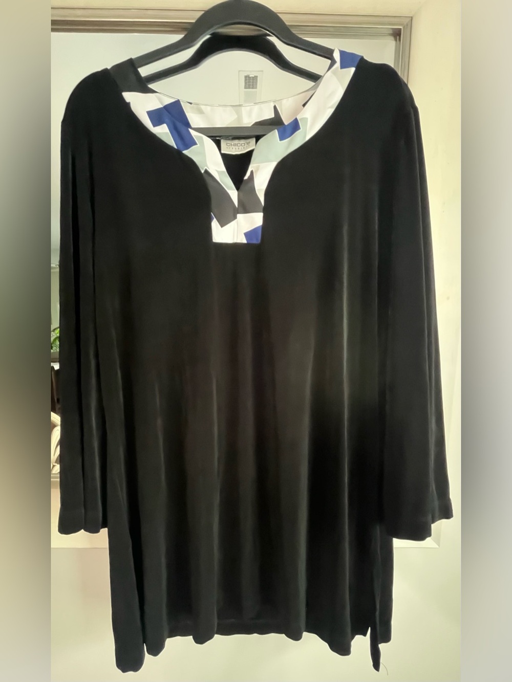 Chico's Travelers Collection Slinky Knit Tunic Top Size 16/18 Chico’s Size 3